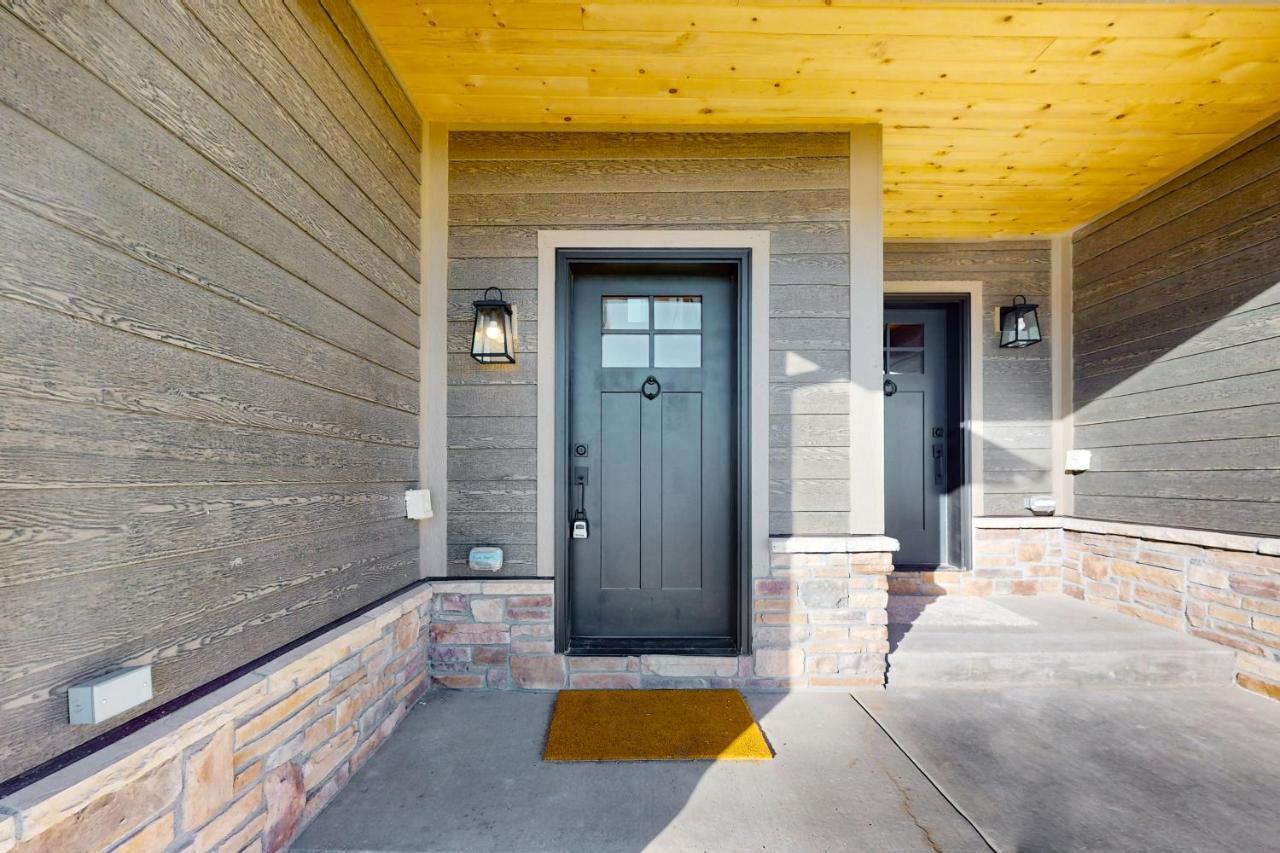 The Great Granby Villa Exterior photo